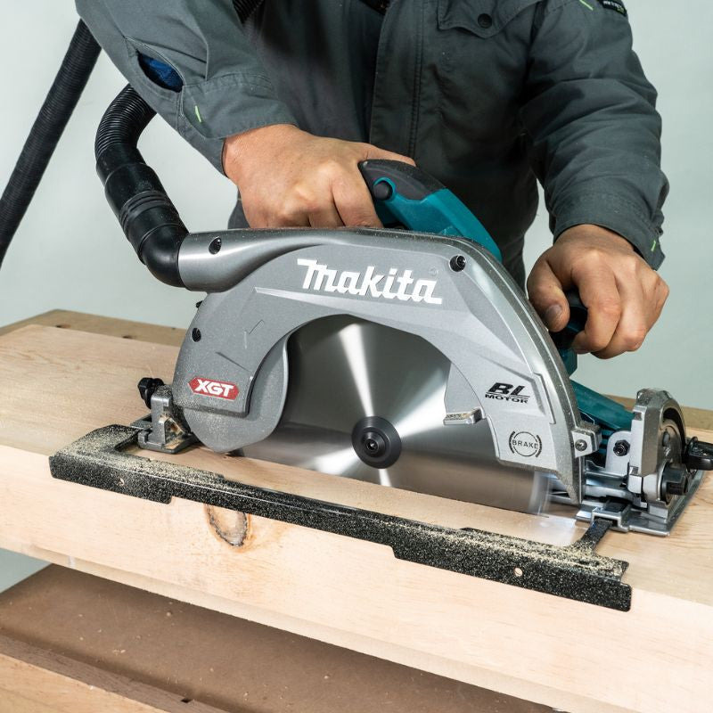 Scie circulaire Ø260/270 mm XGT 40V MAKITA HS011GZ (vendu sans batterie)