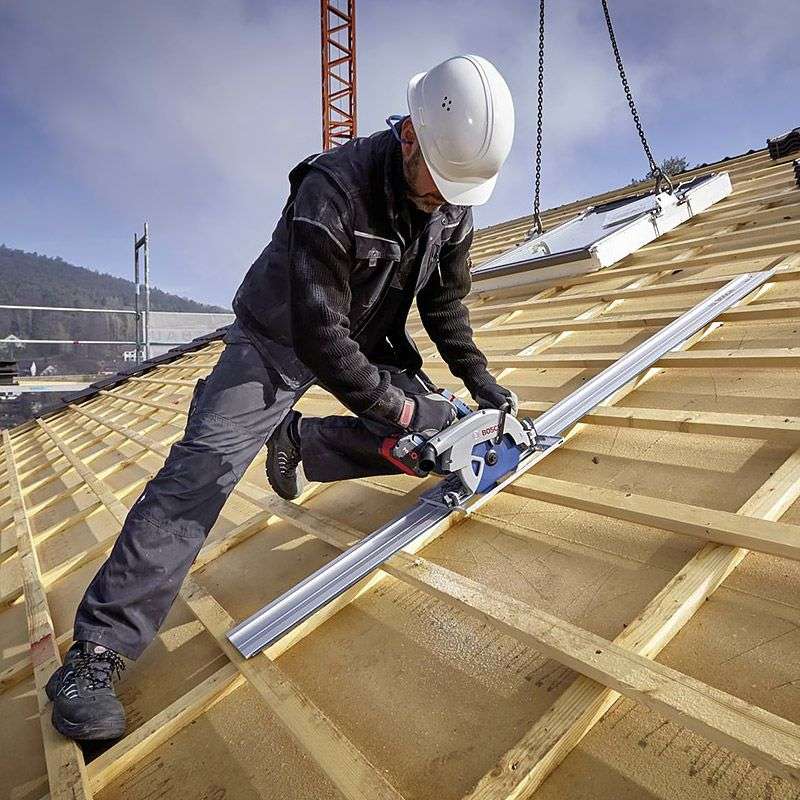 Scie circulaire sans fil BITURBO BOSCH GKS 18V-68 GC Professional en L-Boxx (2x8Ah)