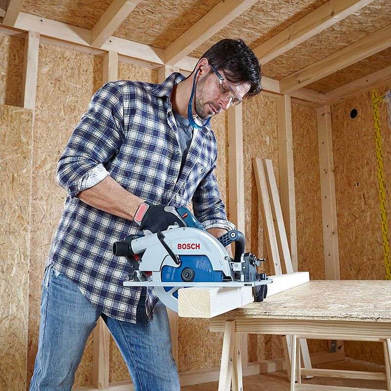 Scie circulaire sans fil BITURBO BOSCH GKS 18V-68 GC Professional (vendu sans batterie) en L-Boxx