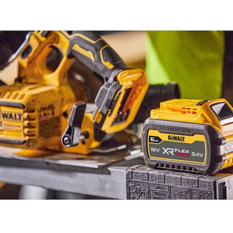 Scie circulaire Ø190mm 54V DEWALT DCS573T1-QW FLEXVOLT Brushless avec coffret et une batterie 6,0 Ah