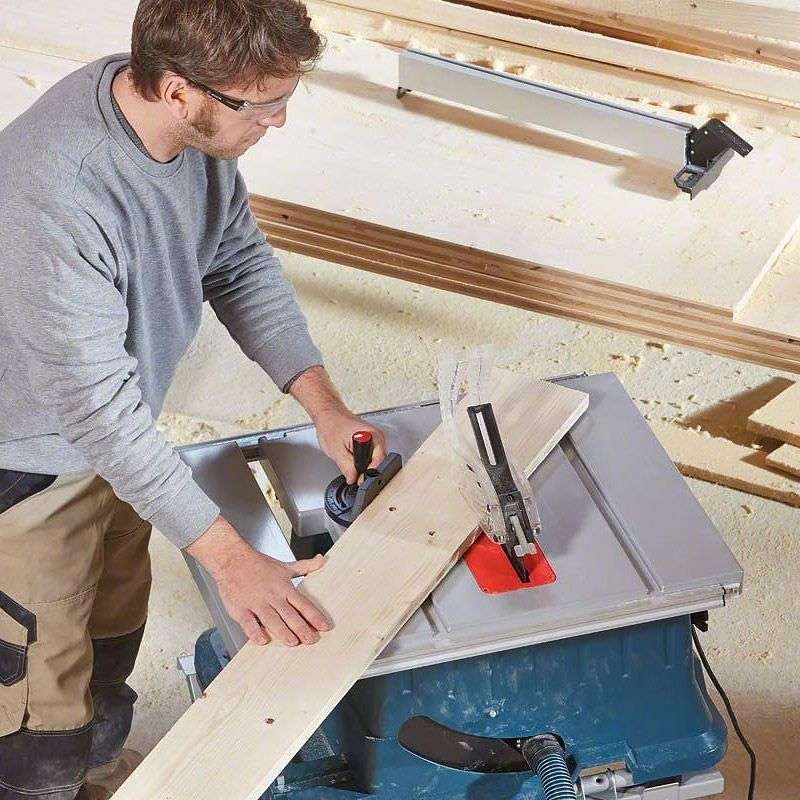 Scie sur table BOSCH 0601B42000 - GTS 635-216 Professional - 1600W