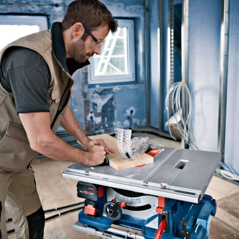 Scie sur table BOSCH 0601B44000 -  GTS 18V-216 - Bi turbo brushless (vendu sans batterie)