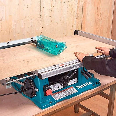 Scie sur table et à coupe d'onglet MAKITA 2704N 1650 W Ø 260 mm