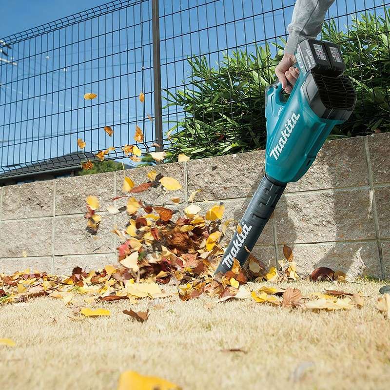 Souffleur à Batterie MAKITA DUB362PT4 LXT 36V (2x18V) (4x5Ah) + Chargeur double DC18RD