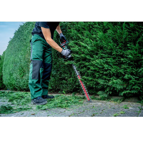 Taille haie sans fil METABO HS 18 LTX BL 65 - 65cm - 18V (vendu sans batterie)