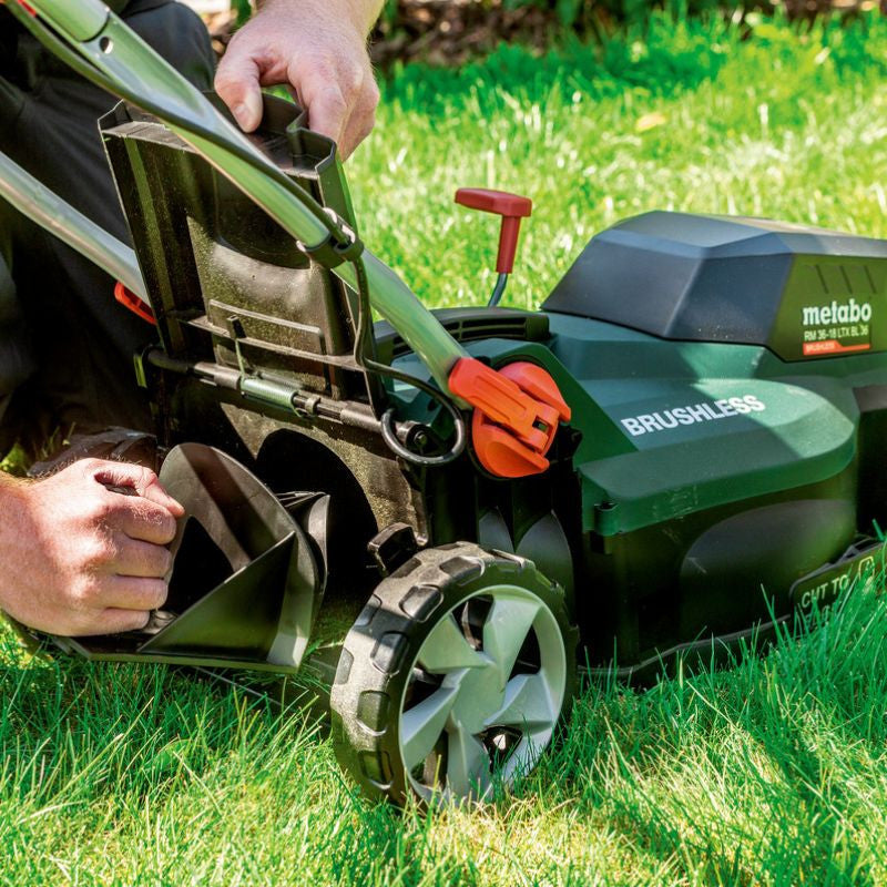 Tondeuse sans fil METABO RM 36-18 LTX BL 36 - 18V (vendu sans batterie)