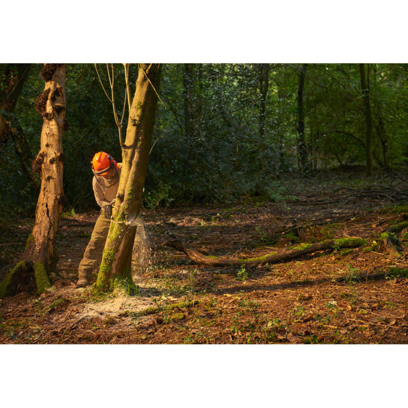 Tronçonneuse Brushless RYOBI RY36CSX35A-150 36V - Guide 35cm - 21 m/s - tendeur sans outil - 1 batterie lithium+ 36V 5,0 Ah et 1 chargeur 1,7 A