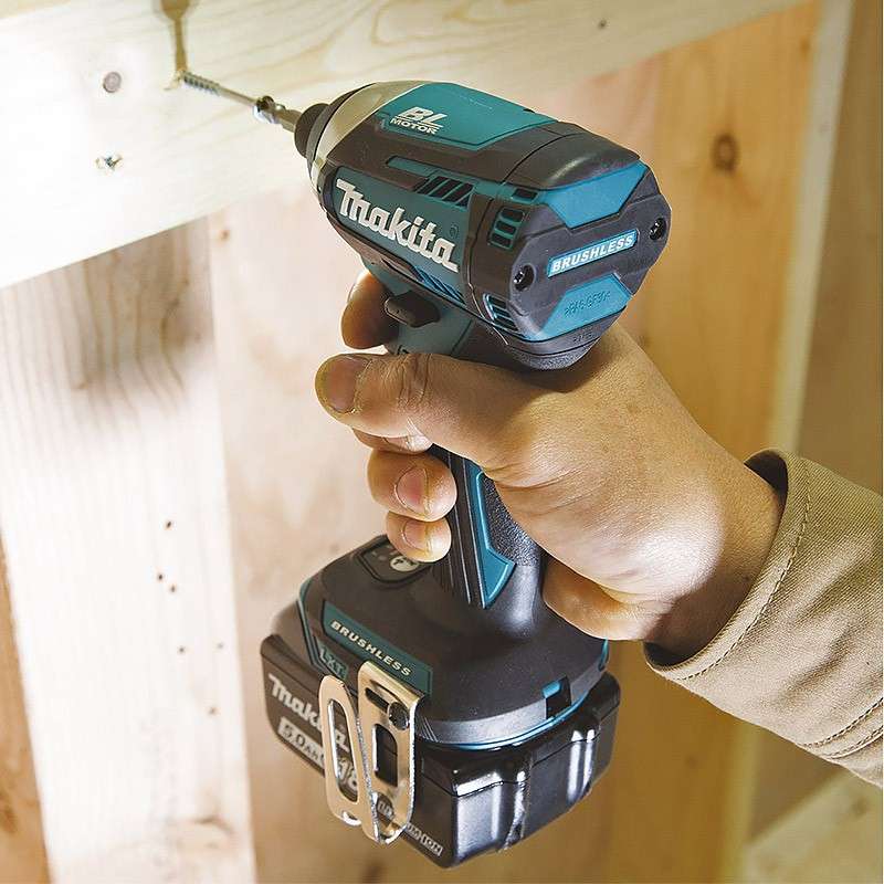 Visseuse à chocs brushless MAKITA DTD154Z 18 V Li-ion 175 Nm - Machine nue