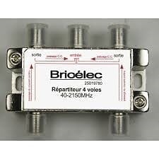 Répartiteur TV-SAT 4 sorties à fiche F blindé métal