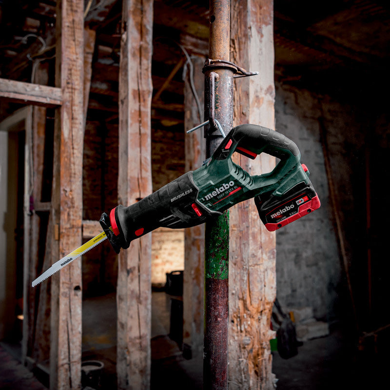Scie sabre METABO 32mm 18V SSEP 18 LT BL - Pick+Mix (machine nue) coffret metaBOX