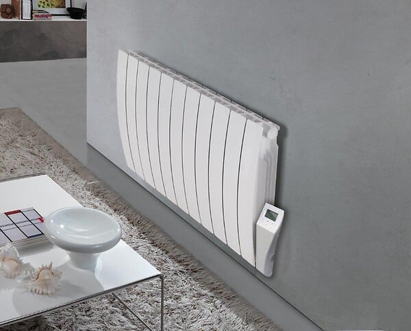 Radiateur électrique à inertie fluide galbe Varno - 1800W