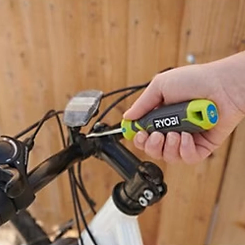 Lot de 7 tournevis Torx à tête magnétique RYOBI RHSDS7PC
