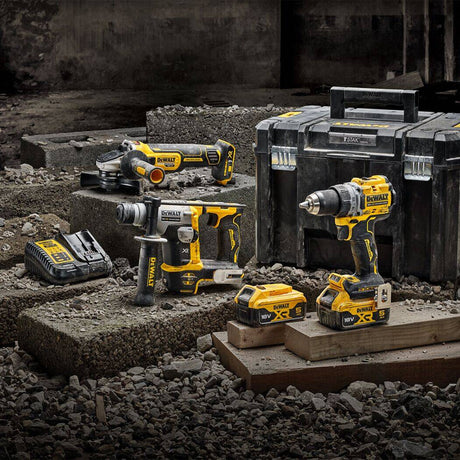 Pack 3 outils 18V DEWALT DCK355P2T-QW Brushless - Perceuse + perforateur + meuleuse + 2 batteries 5Ah Li-Ion + Coffret