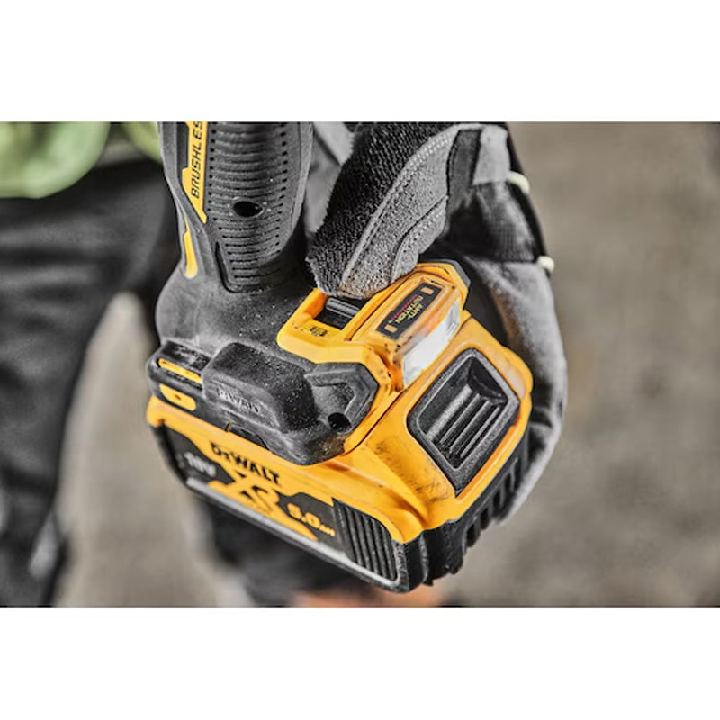 Perceuse-visseuse à percussion compacte 18V DEWALT DCD805P1T-QW avec coffret et 1 batterie 5,0 Ah