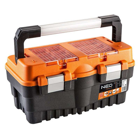 Coffre à outils MAXIMUM, 8 tiroirs, barre d'alimentation intégrée USB Coffre à outils MAXIMUM, 8 tiroirs, barre d'alimentation intégrée USB