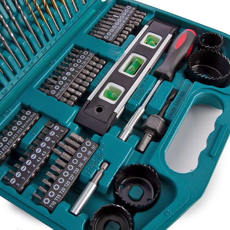 Coffret MAKITA P-67832 de 101 pièces