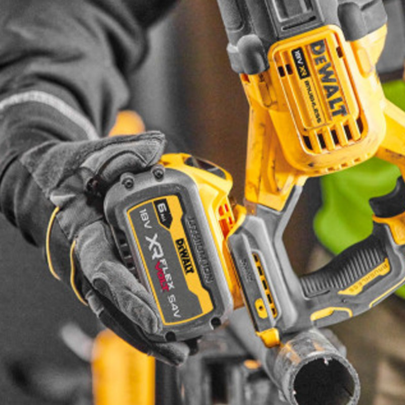 Scie sabre XR 18V ADVANTAGE Brushless DCS386NT-XJ DEWALT